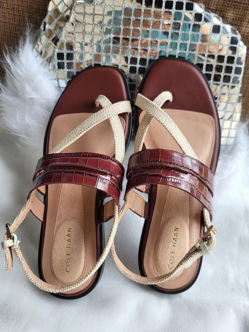 Cole Haan W35985 Strappy Sandals in Burgundy & Cream US 6B